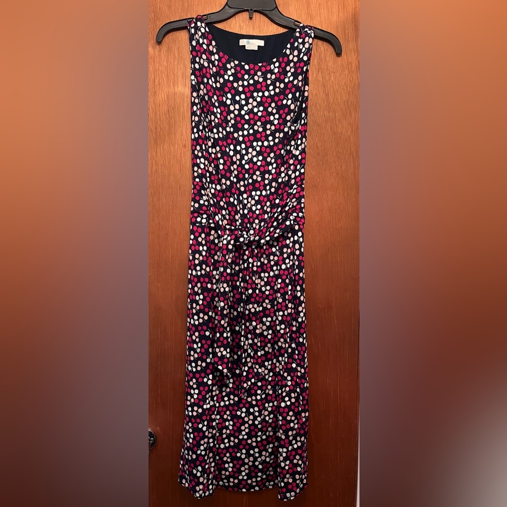 Boden mid length dress. Navy base with pattern. Tie at waist. Size 10 US.